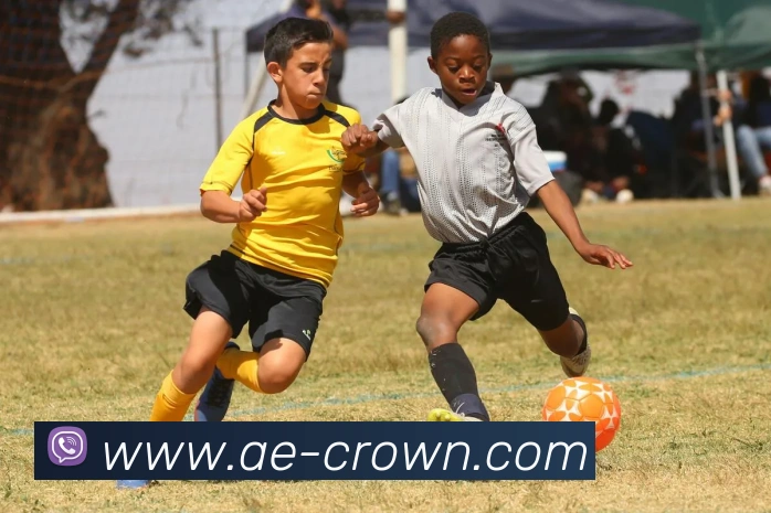 皇冠足球发展历程