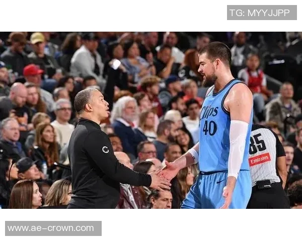 卢教练分析祖巴茨表现受限原因强调魔术防守让其难以发挥优势