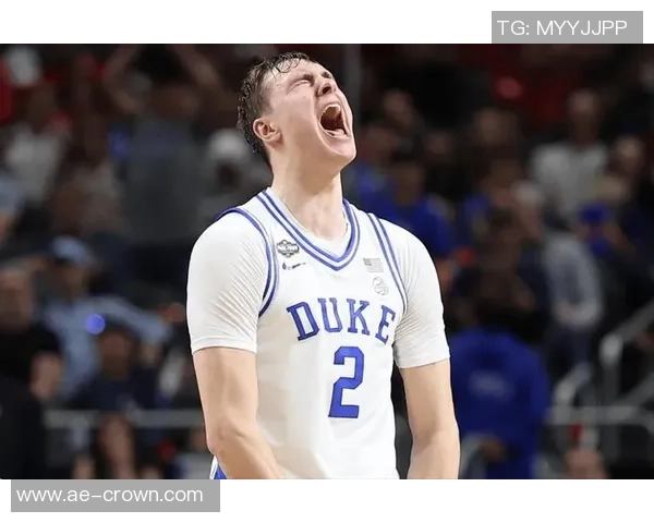 比尔西蒙斯称弗拉格进攻能力堪比塔图姆生涯第三年表现