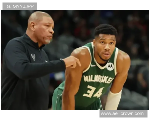 张佳玮分析雄鹿队实力字母哥连续八年称霸东部第一人