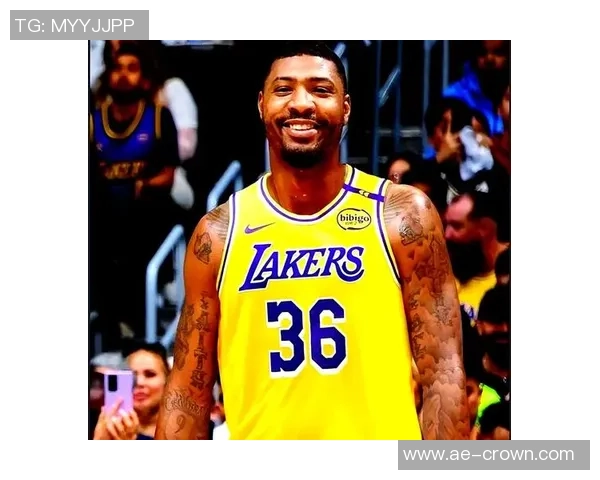 斯玛特逐渐恢复状态身体无恙全力为球队注入活力与激情