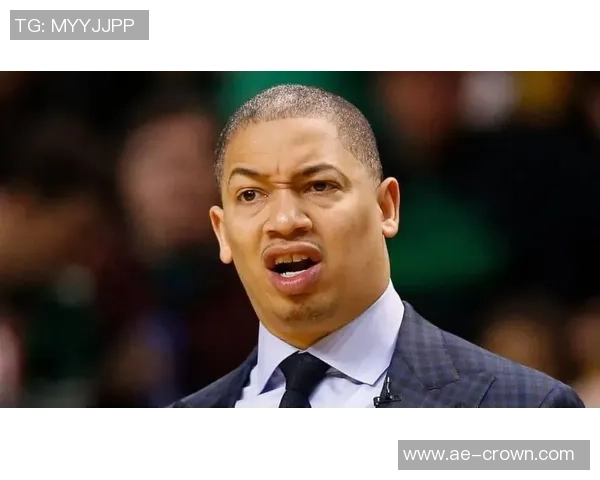 末节未上场科林斯卢指导称阵容节奏良好他表现无可指责