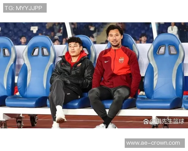 海港队抵达泰国备战亚冠李帅刘若钒加布里埃尔因伤缺阵